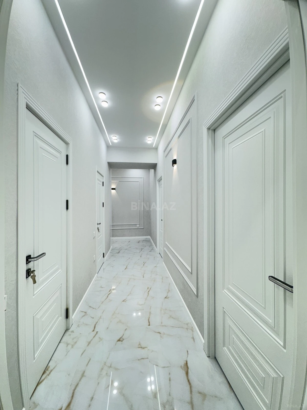 Satılır 2 otaqlı mənzil 75 m²