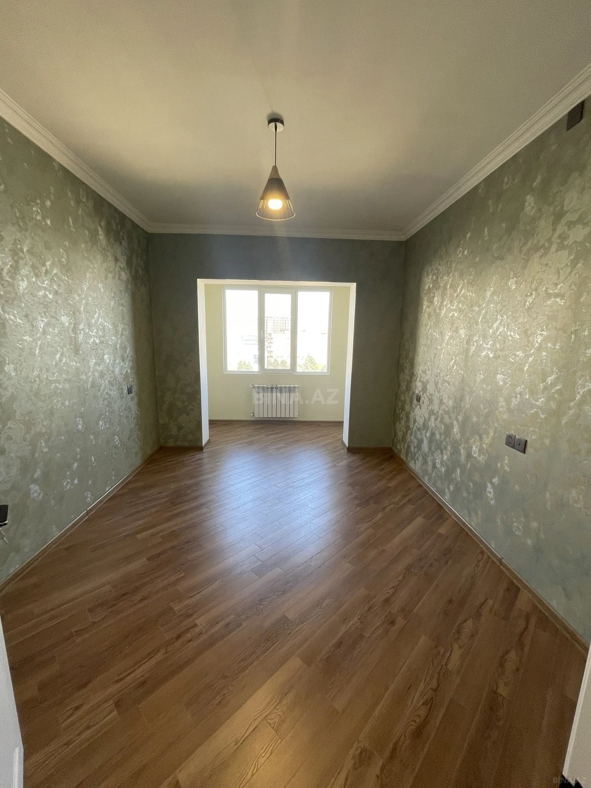 Satılır 2 otaqlı mənzil 70 m²