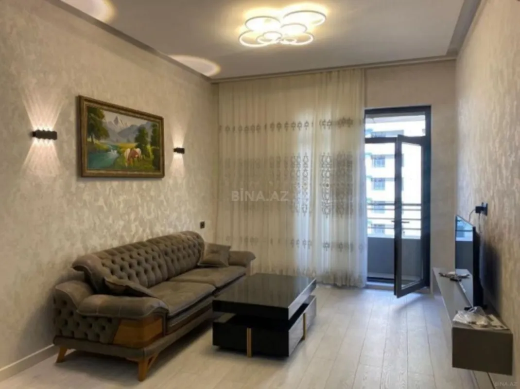 Satılır 2 otaqlı mənzil 65 m²