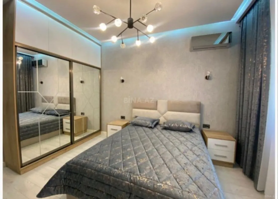 Satılır 2 otaqlı mənzil 65 m²