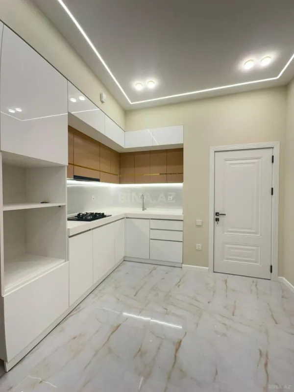 Satılır 2 otaqlı mənzil 75 m²