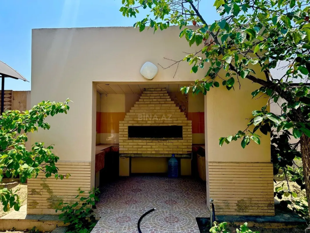 Satılır 5 otaqlı həyət evi 155 m²
