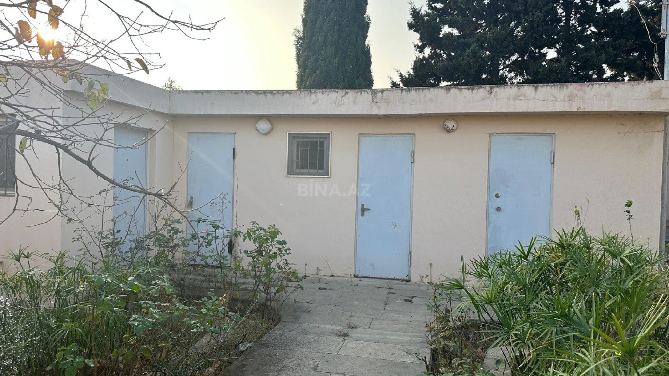 Satılır 5 otaqlı həyət evi 155 m²