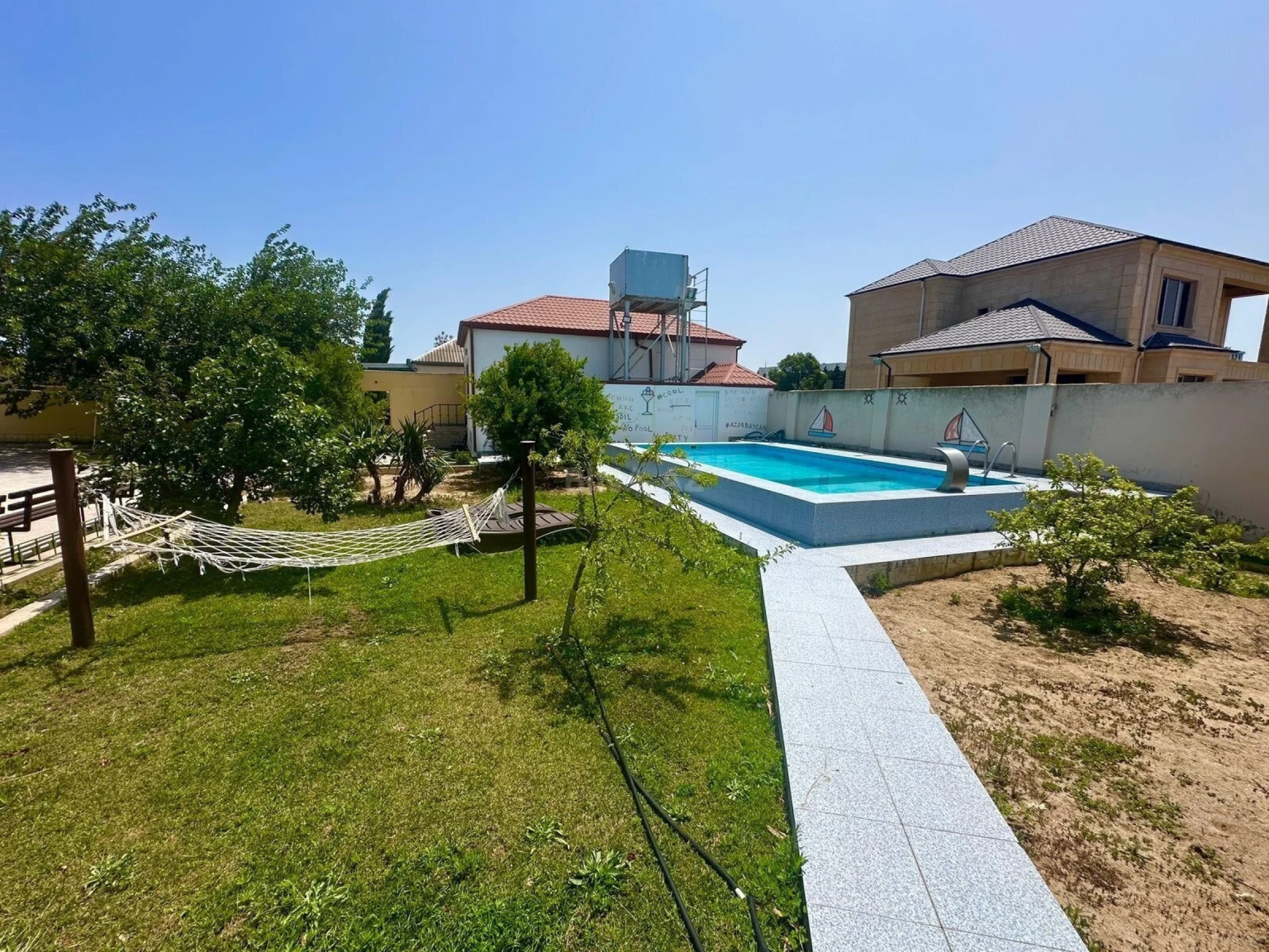 Satılır 5 otaqlı həyət evi 155 m²