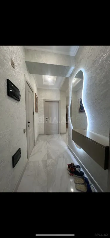 Satılır 3 otaqlı mənzil 76 m²