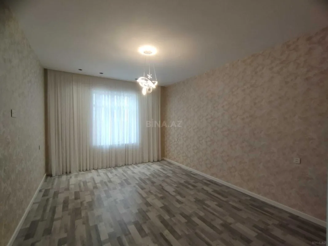 Satılır 4 otaqlı həyət evi 160 m²
