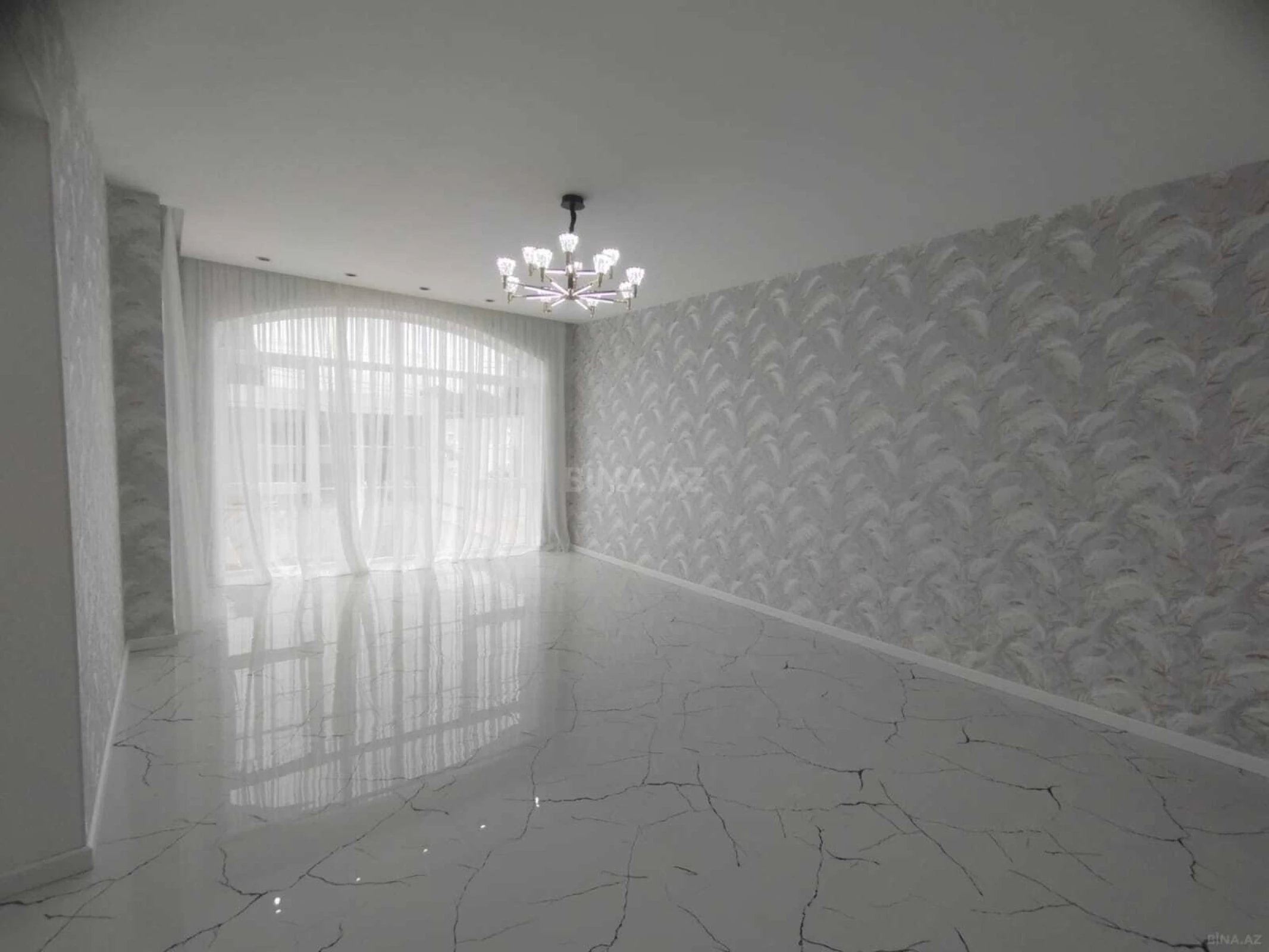 Satılır 4 otaqlı həyət evi 160 m²
