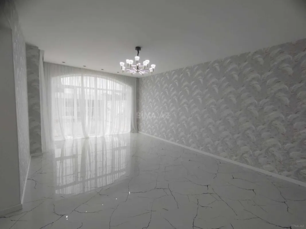 Satılır 4 otaqlı həyət evi 160 m²