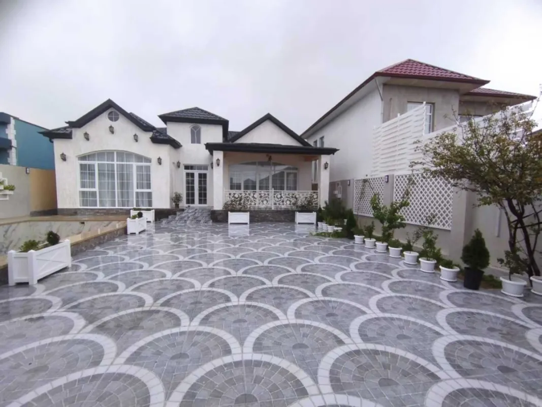 Satılır 4 otaqlı həyət evi 160 m²