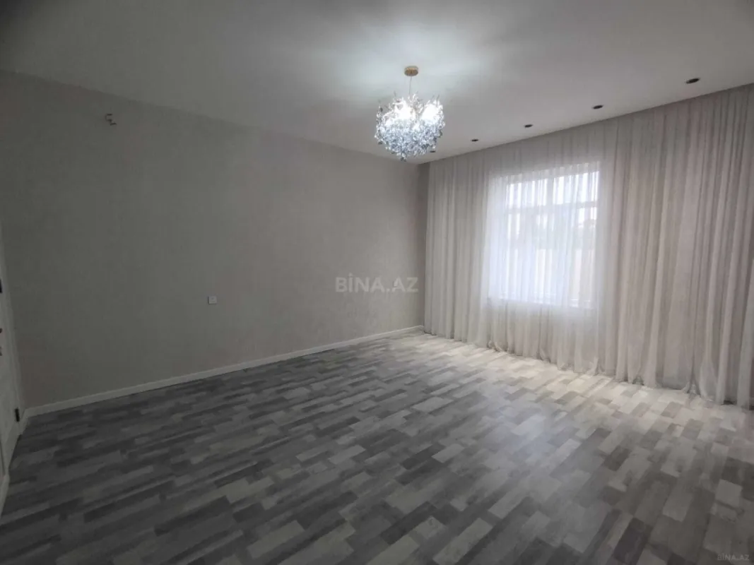 Satılır 4 otaqlı həyət evi 160 m²