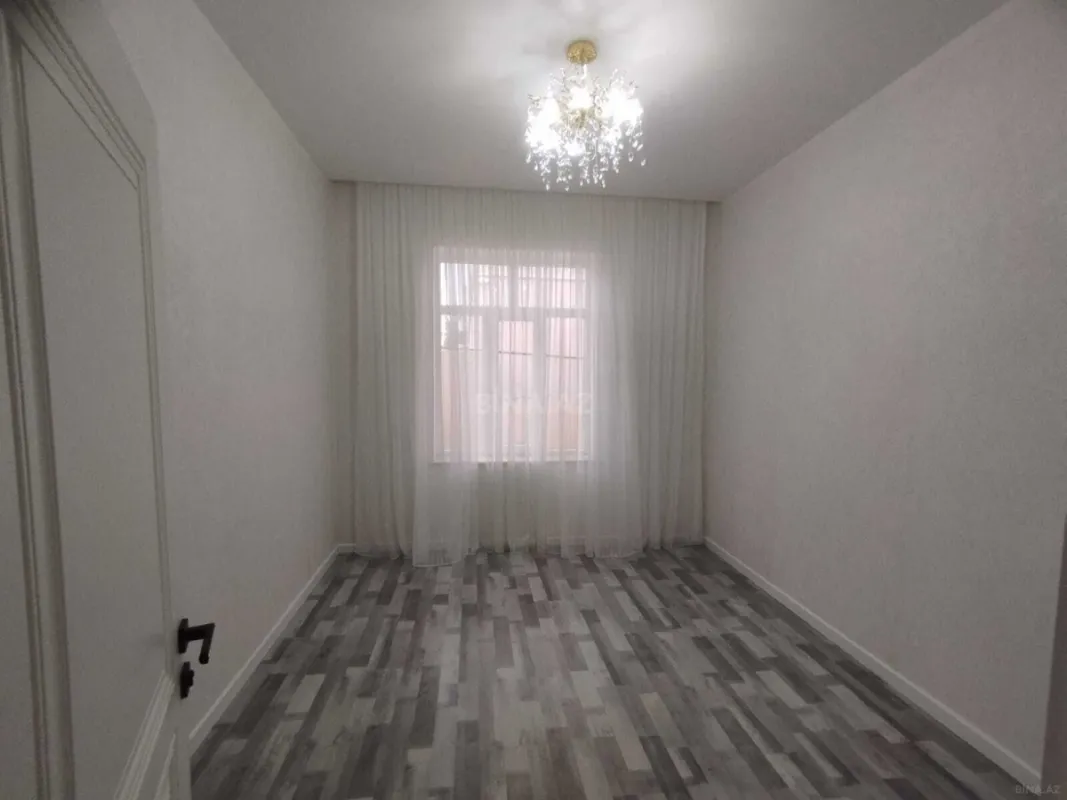 Satılır 4 otaqlı həyət evi 160 m²