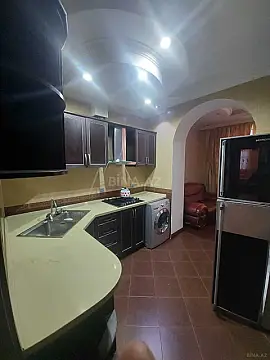 Kirayə verilir 4 otaqlı mənzil 120 m² — Bakı, Nərimanov 4 otaq 120.00 m²