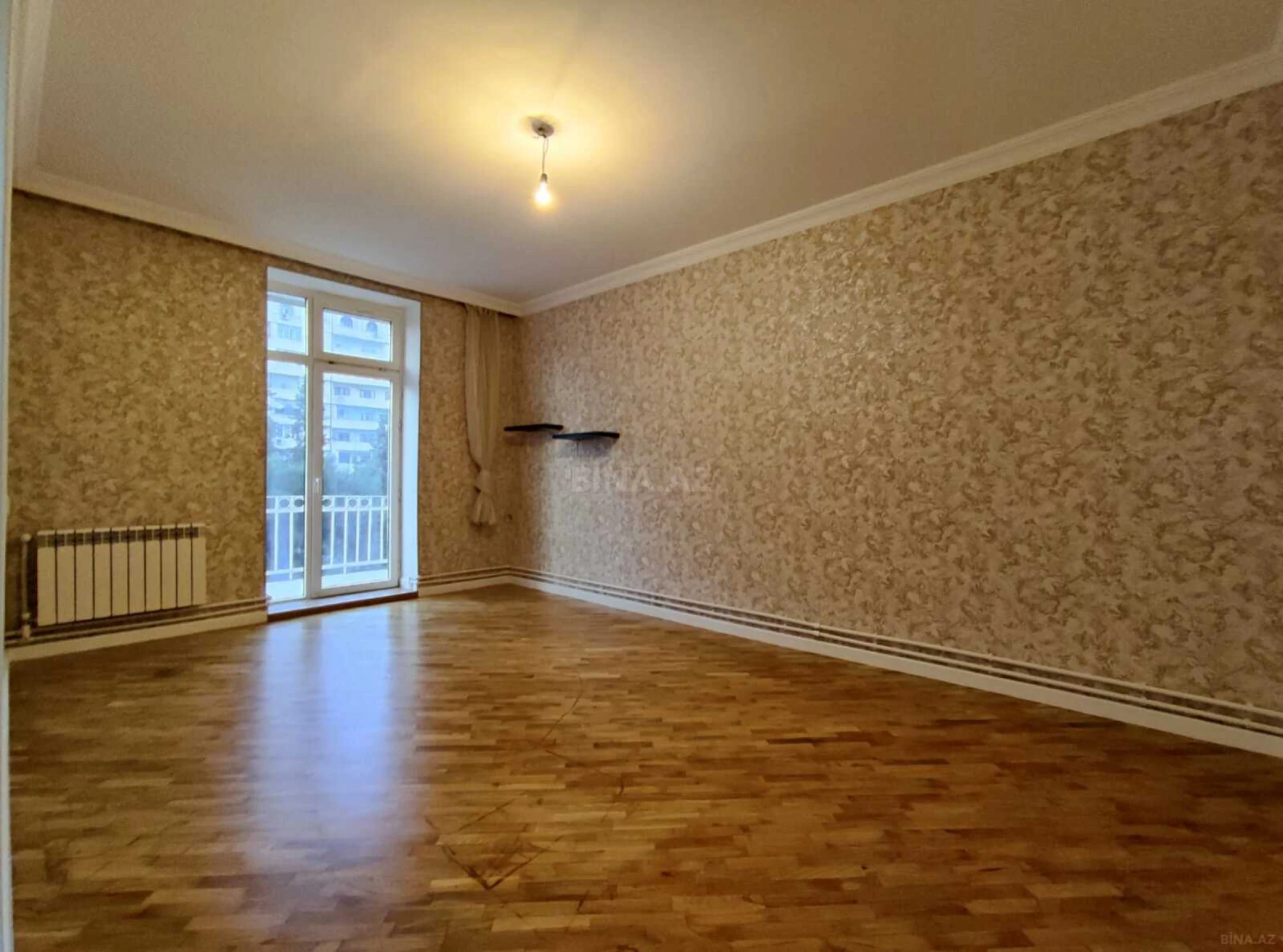 Satılır 3 otaqlı mənzil 85 m²