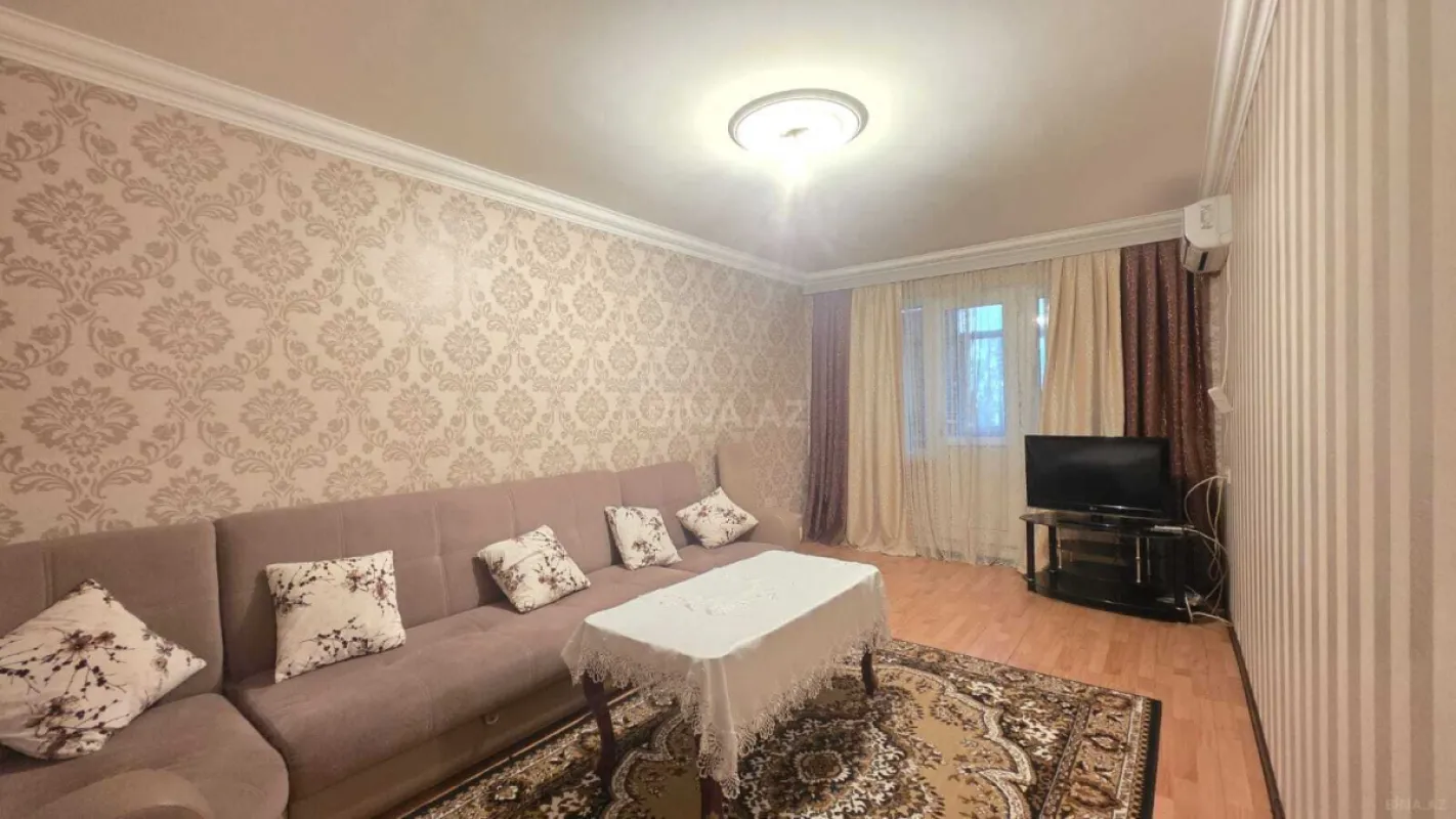 Satılır 3 otaqlı mənzil 65 m²