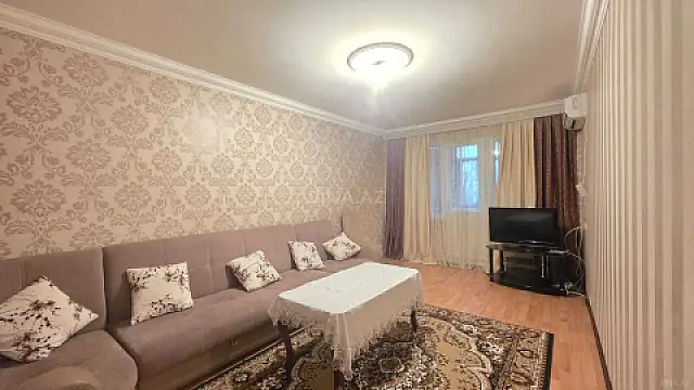 Satılır 3 otaqlı mənzil 65 m²