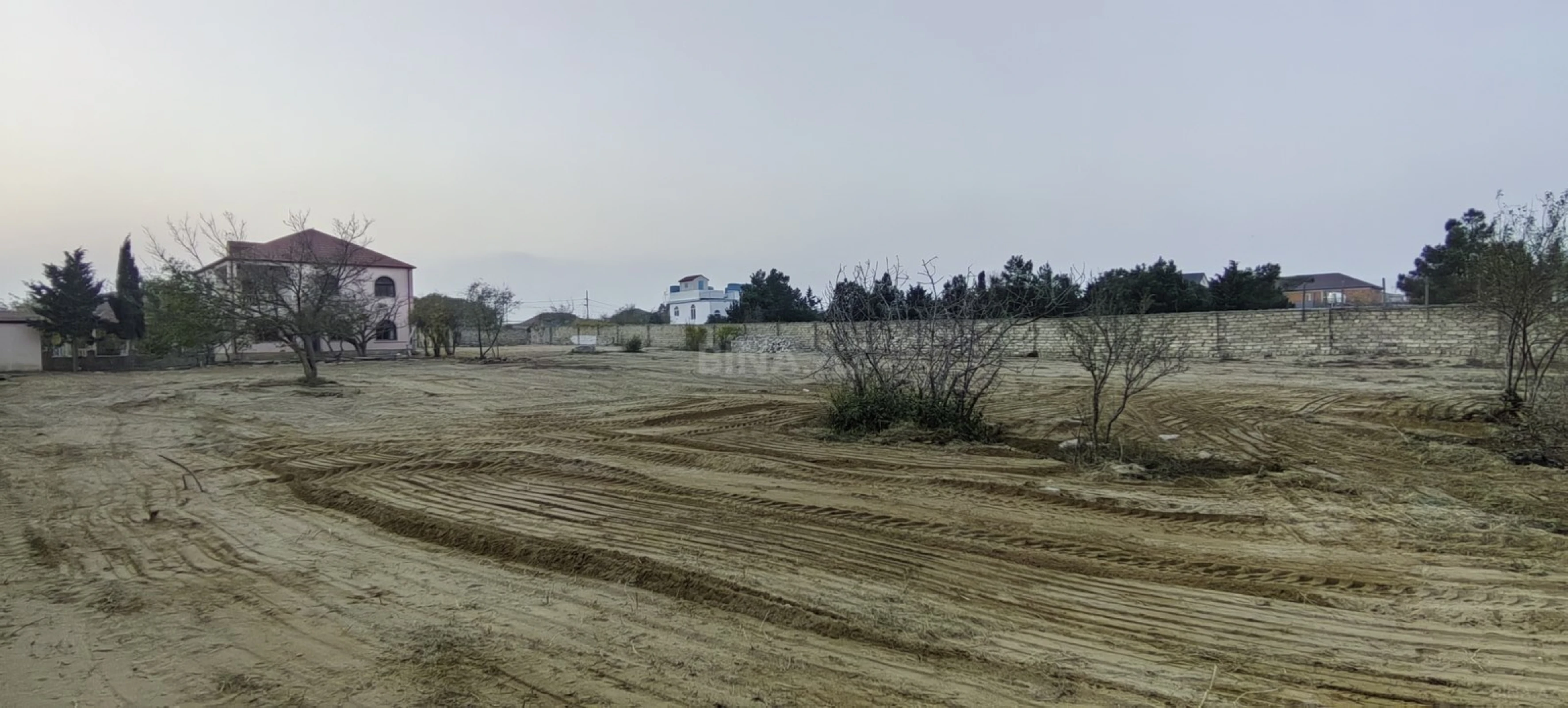 Satılır torpaq sahəsi 25 m²