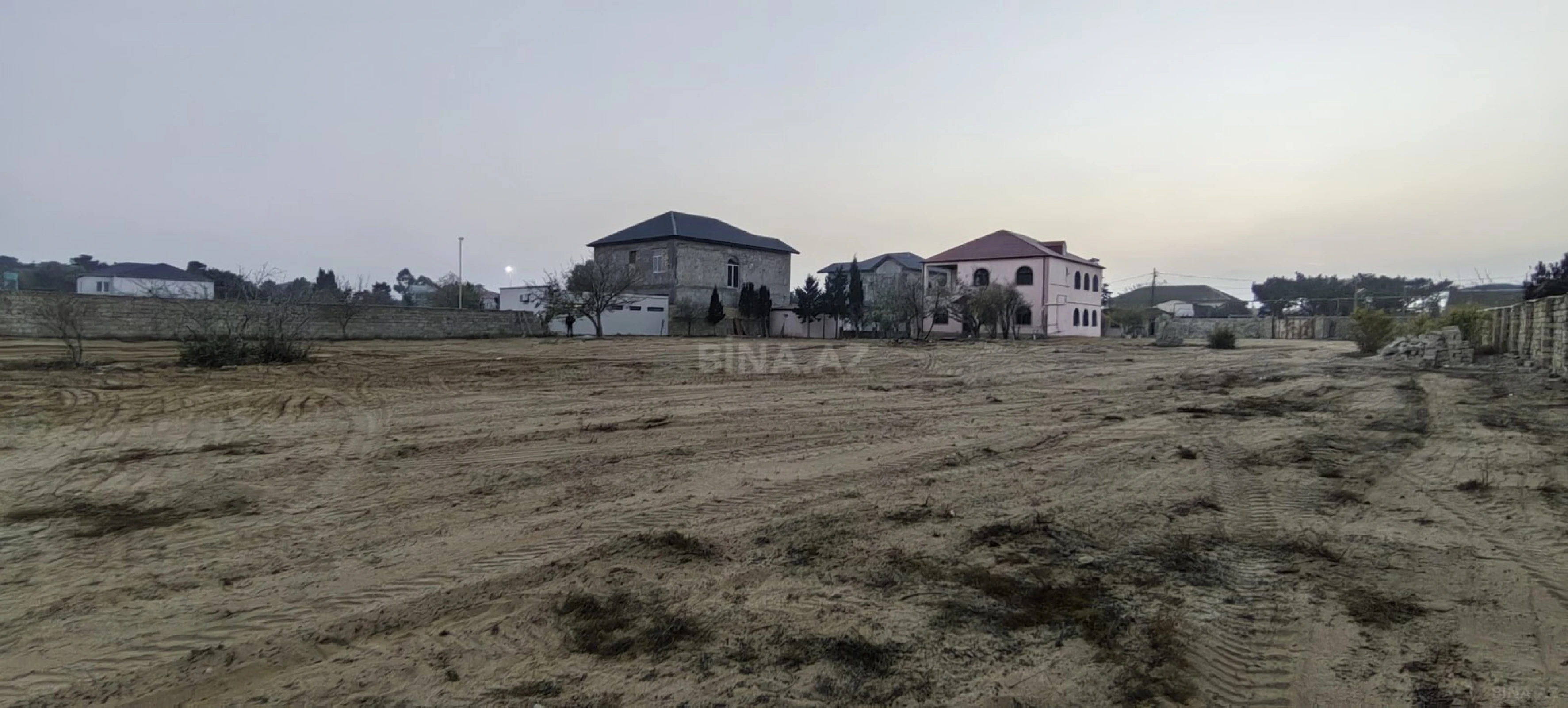 Satılır torpaq sahəsi 25 m²