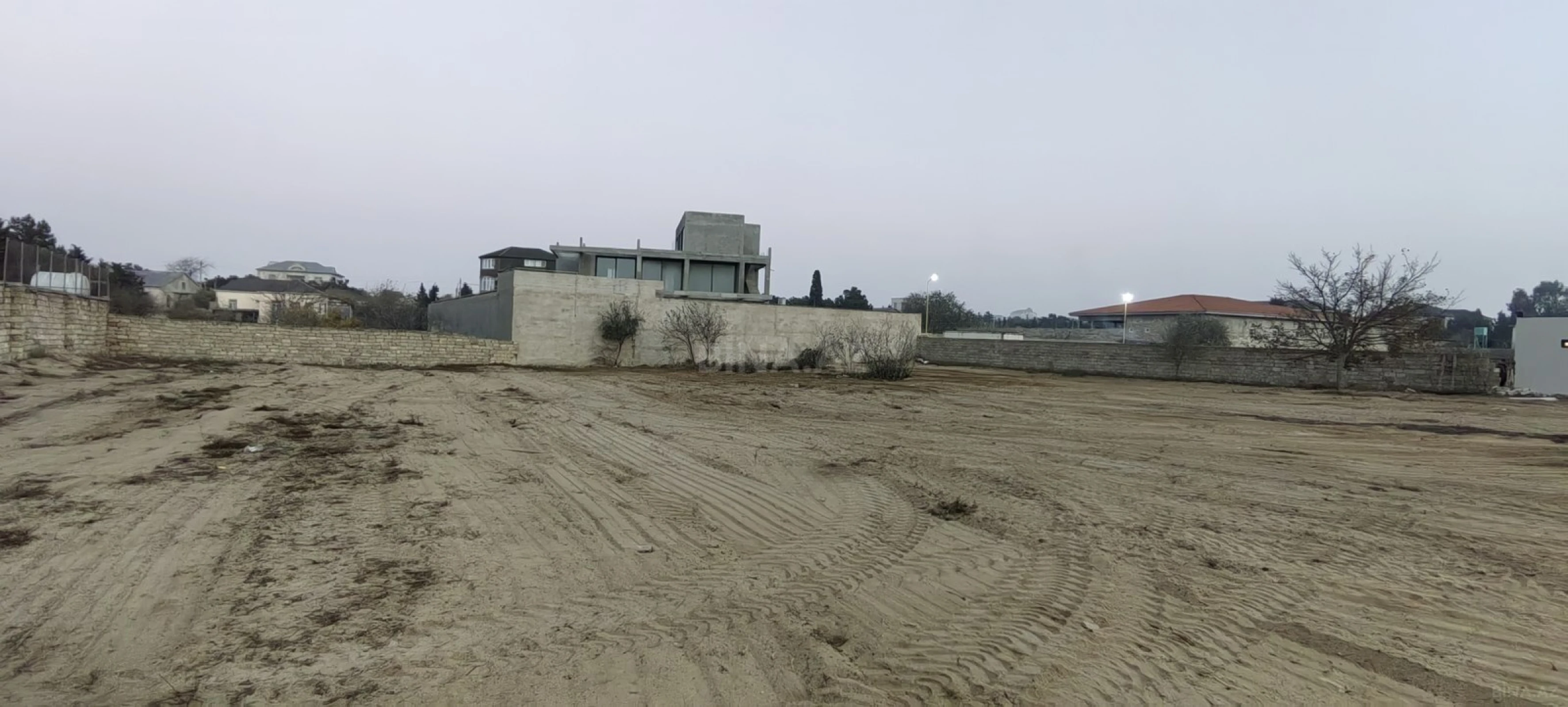 Satılır torpaq sahəsi 25 m²