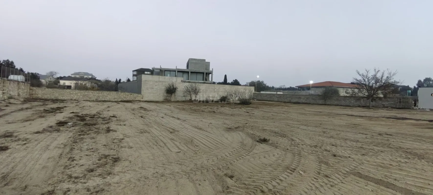 Satılır torpaq sahəsi 25 m²