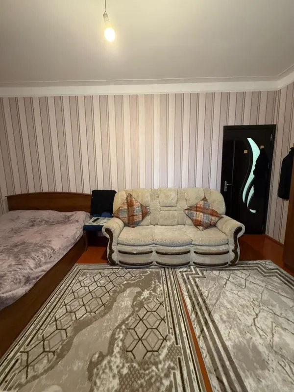 Satılır 4 otaqlı mənzil 108 m²