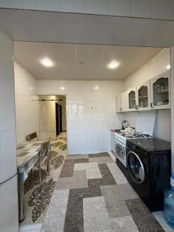 Satılır 4 otaqlı mənzil 108 m²