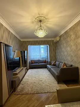 Satılır 4 otaqlı mənzil 108 m²