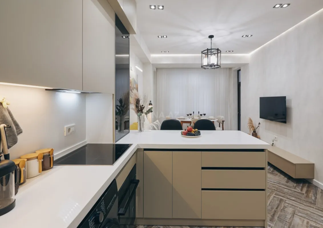 Kirayə verilir 2 otaqlı mənzil 58 m²