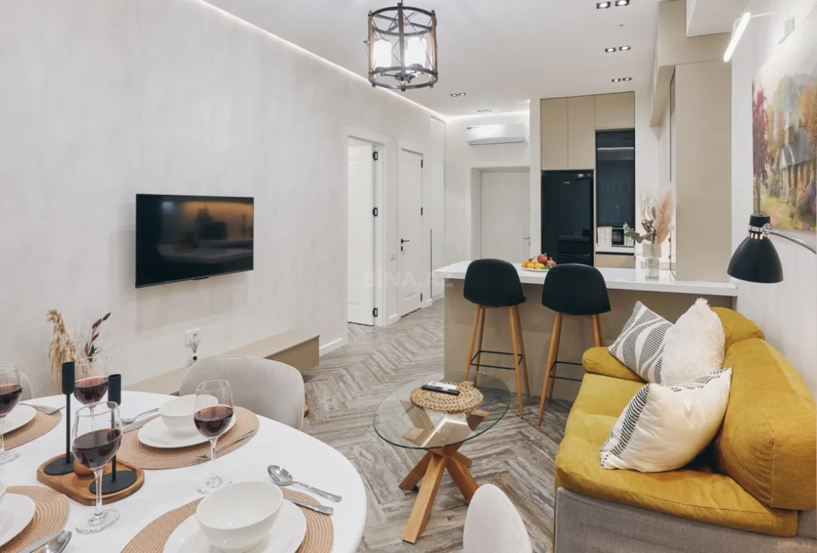 Kirayə verilir 2 otaqlı mənzil 58 m²