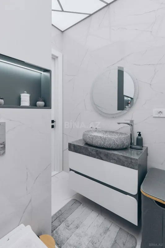 Kirayə verilir 2 otaqlı mənzil 58 m²