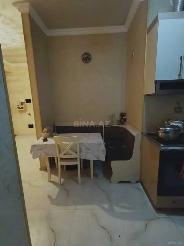 Satılır 3 otaqlı mənzil 97 m²