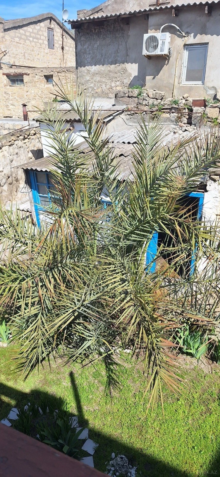 Satılır 2 otaqlı həyət evi 36 m²