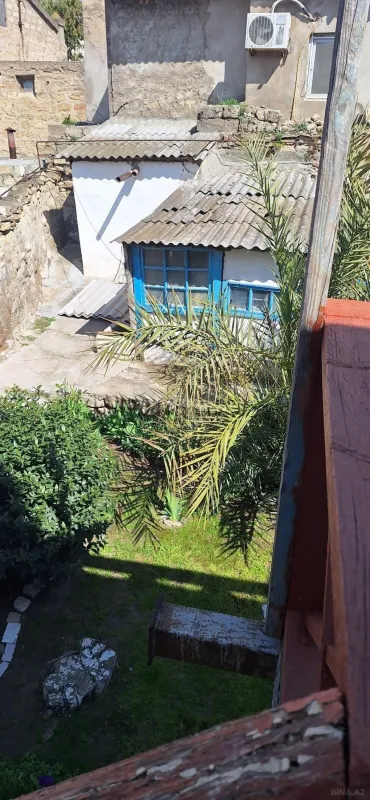 Satılır 2 otaqlı həyət evi 36 m²