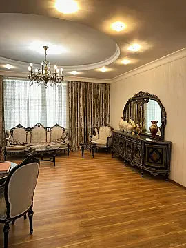 Kirayə verilir 3 otaqlı mənzil 120 m²