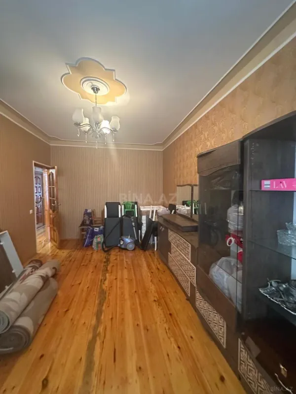 Satılır 3 otaqlı mənzil 90 m²