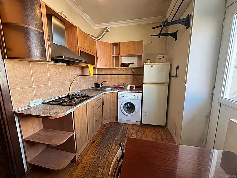 Satılır 1 otaqlı mənzil 45 m²