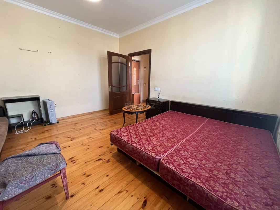 Satılır 1 otaqlı mənzil 45 m²