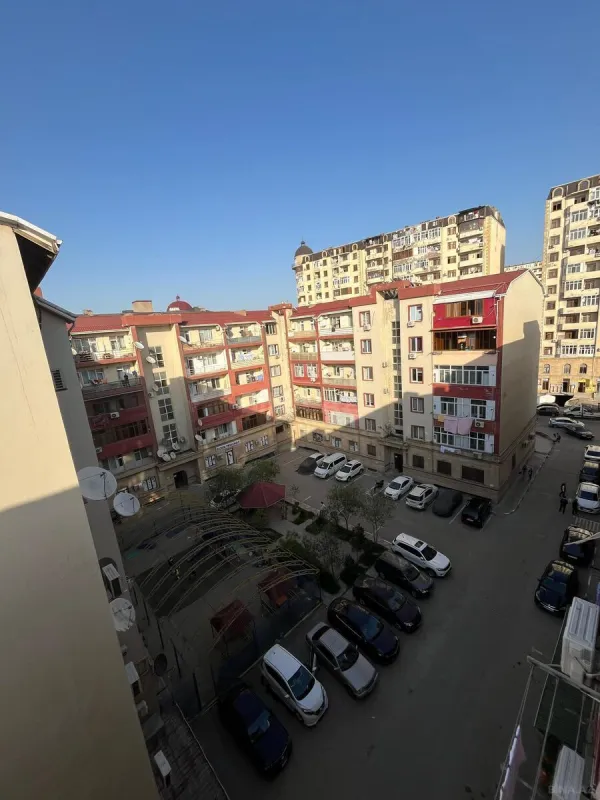 Satılır 1 otaqlı mənzil 45 m²