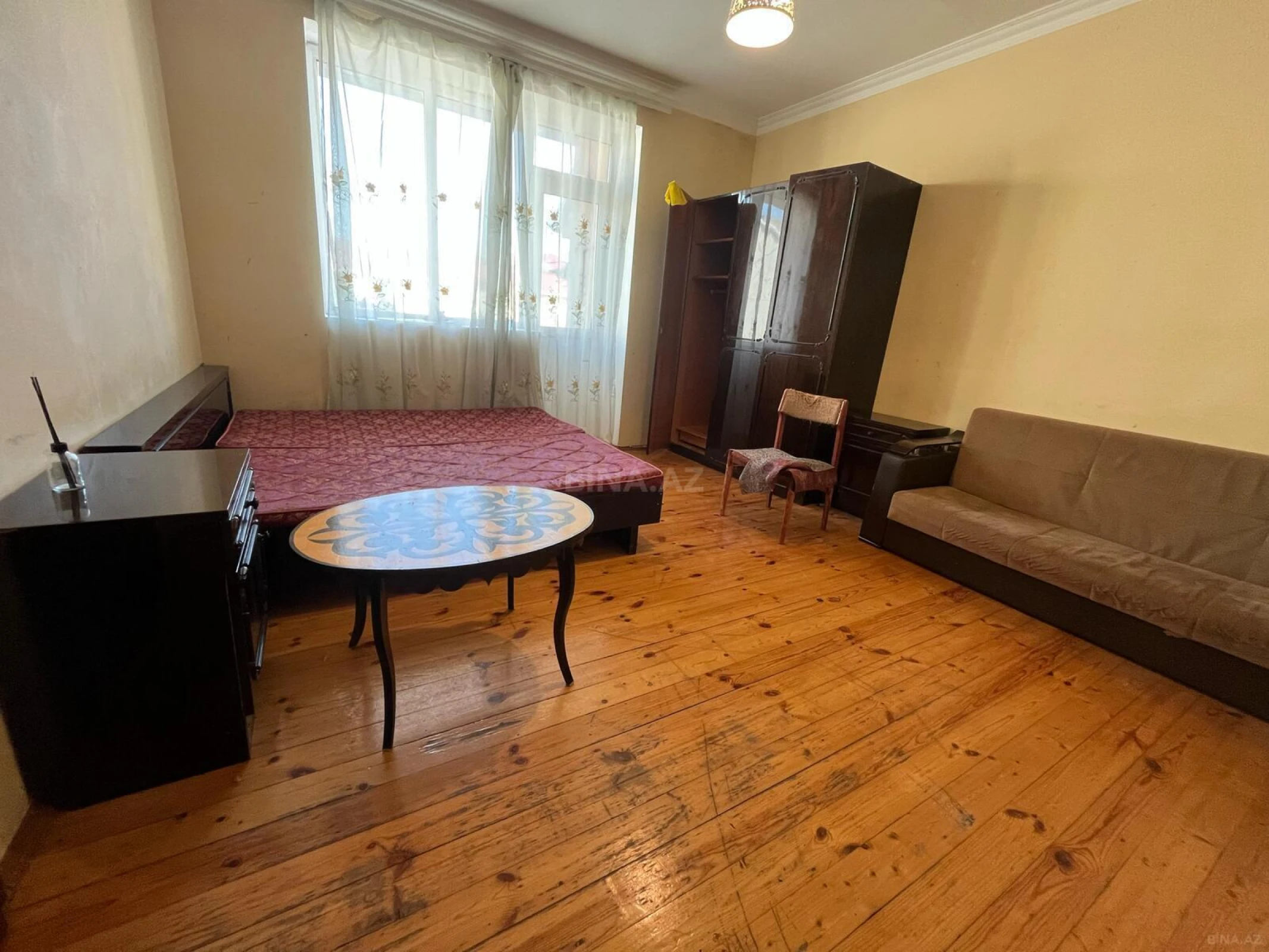 Satılır 1 otaqlı mənzil 45 m²