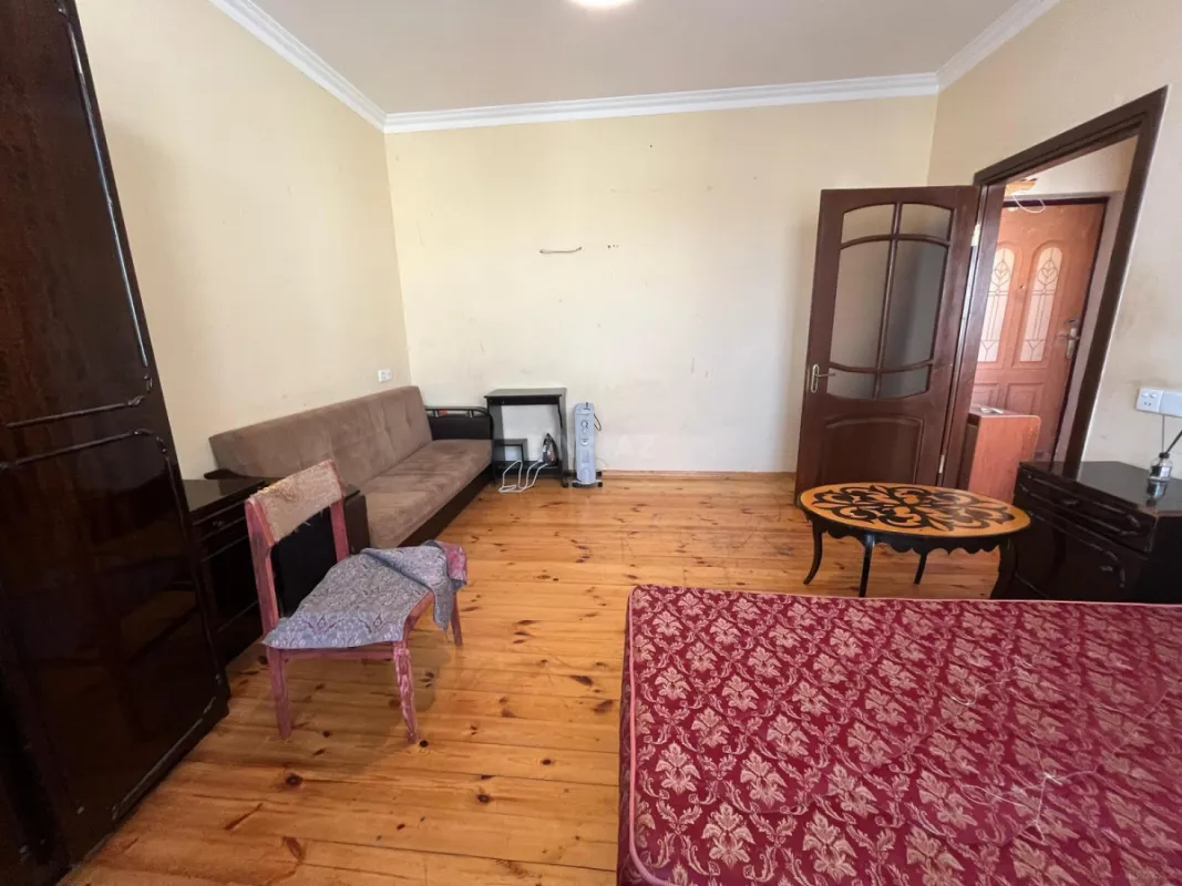 Satılır 1 otaqlı mənzil 45 m²
