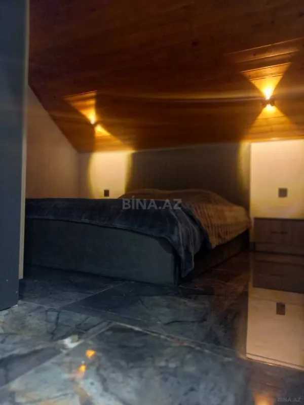 Kirayə verilir 6 otaqlı həyət evi 250 m²