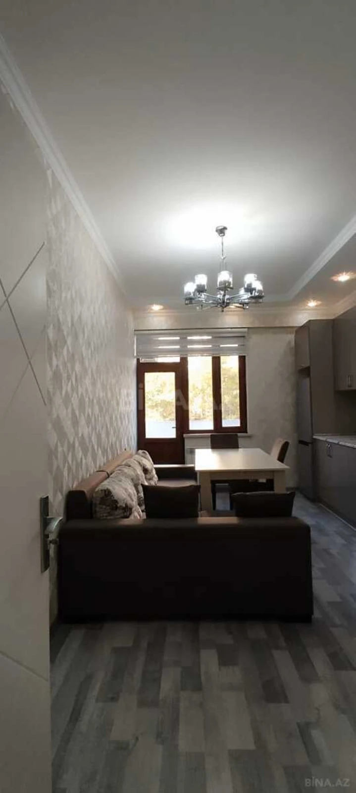Satılır 3 otaqlı mənzil 103 m²