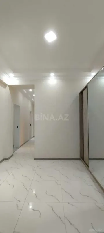 Satılır 3 otaqlı mənzil 103 m²