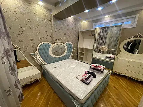 Kirayə verilir 3 otaqlı mənzil 100 m²
