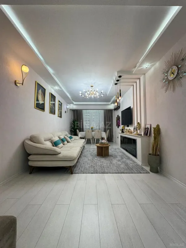 Satılır 3 otaqlı mənzil 110 m²