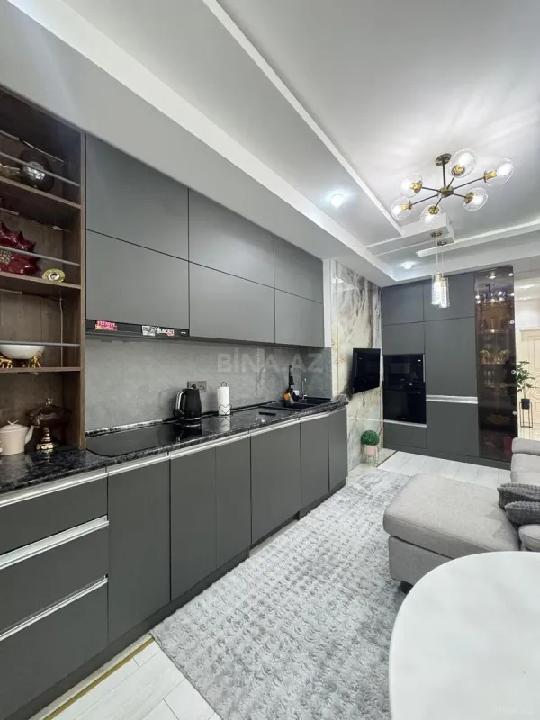 Satılır 3 otaqlı mənzil 110 m²