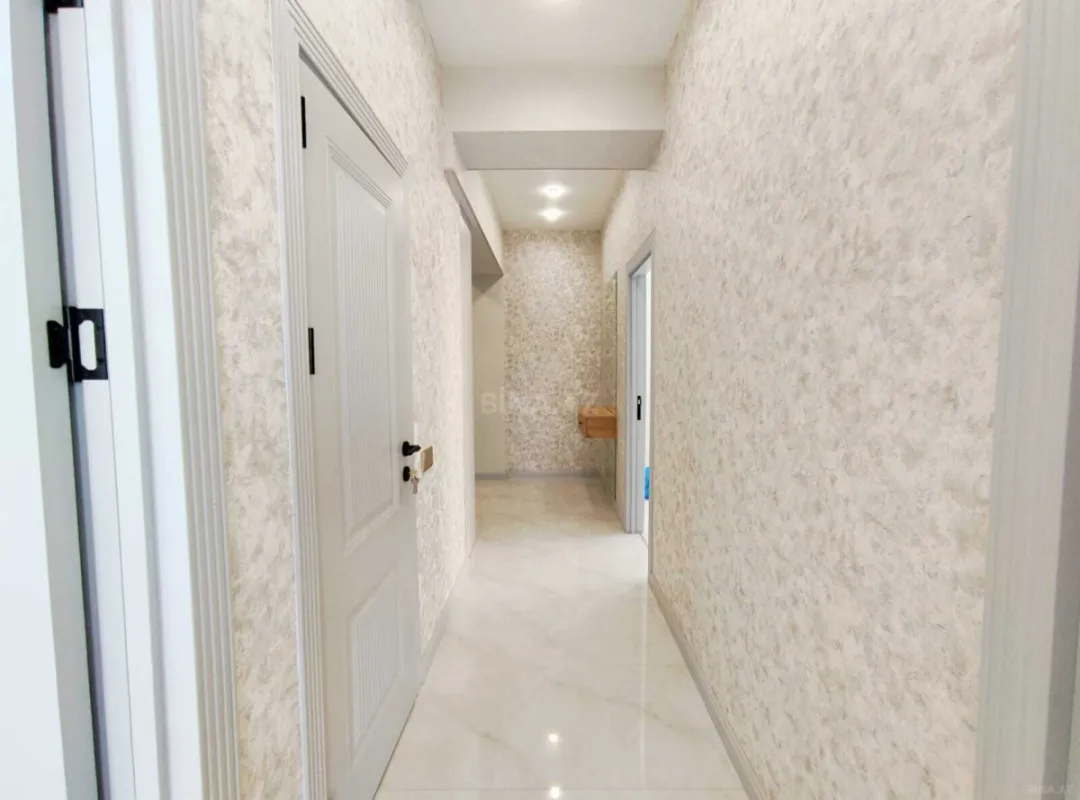 Satılır 3 otaqlı mənzil 85.3 m²
