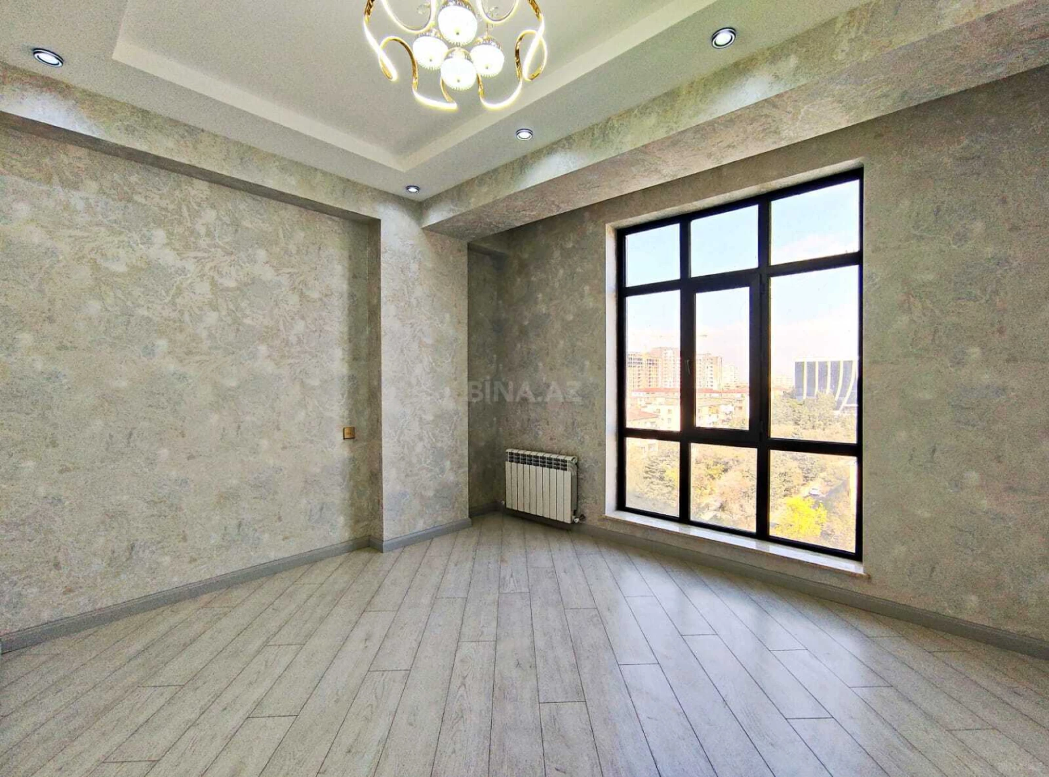Satılır 3 otaqlı mənzil 85.3 m²