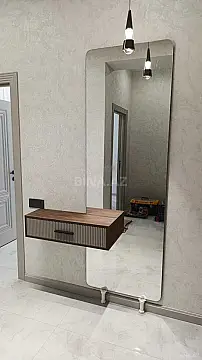 Satılır 2 otaqlı mənzil 76.1 m²