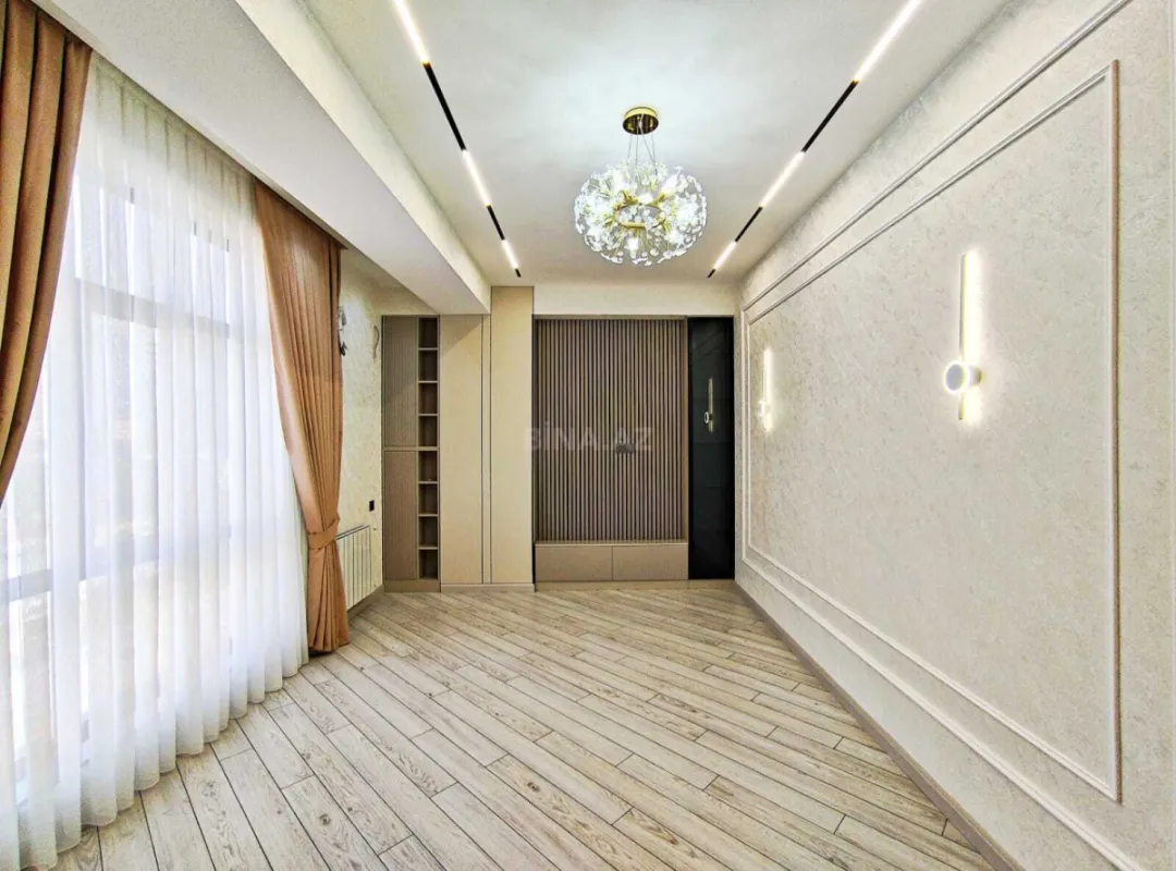 Satılır 2 otaqlı mənzil 76.1 m²