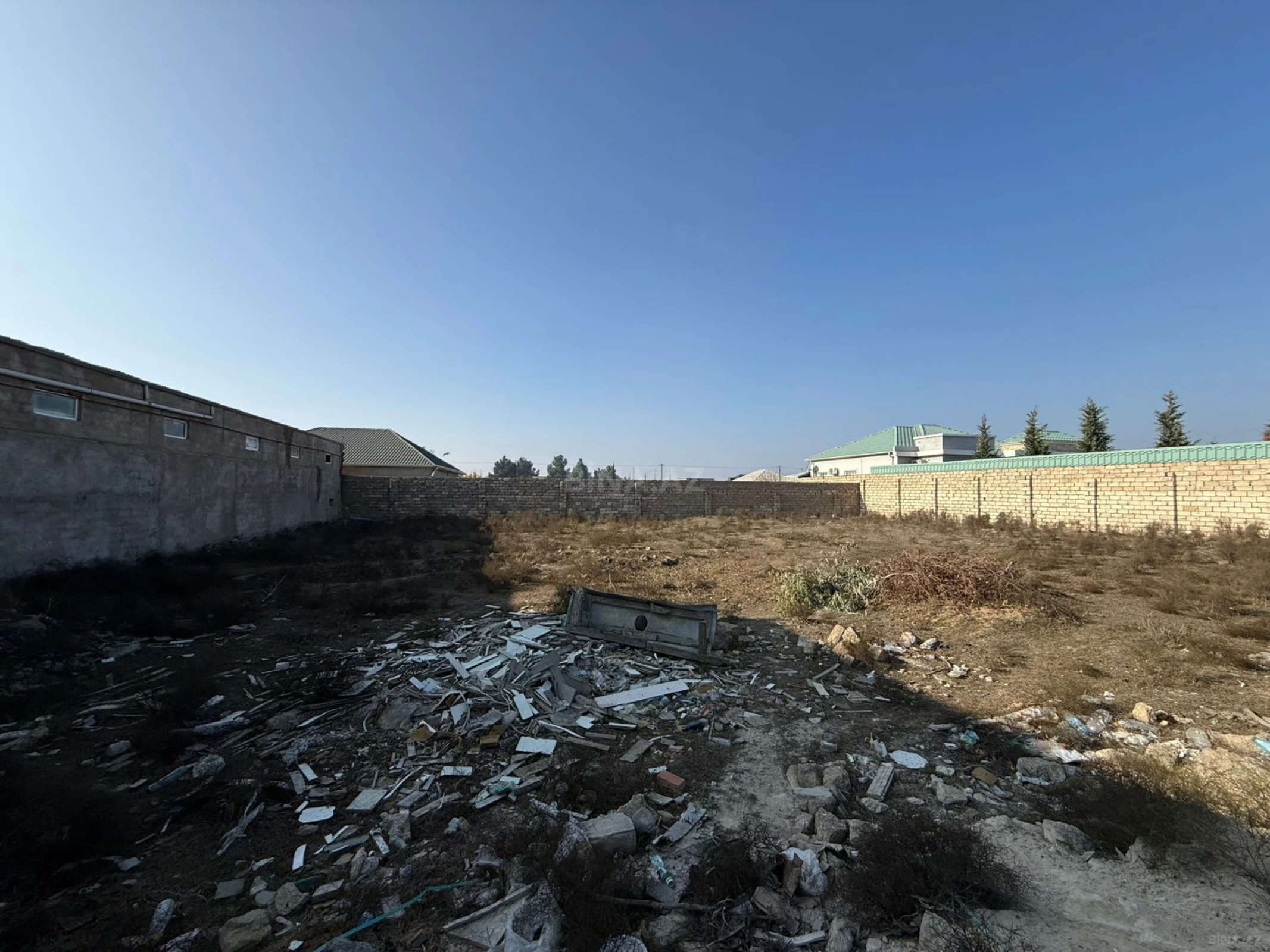 Satılır torpaq sahəsi 12 m²